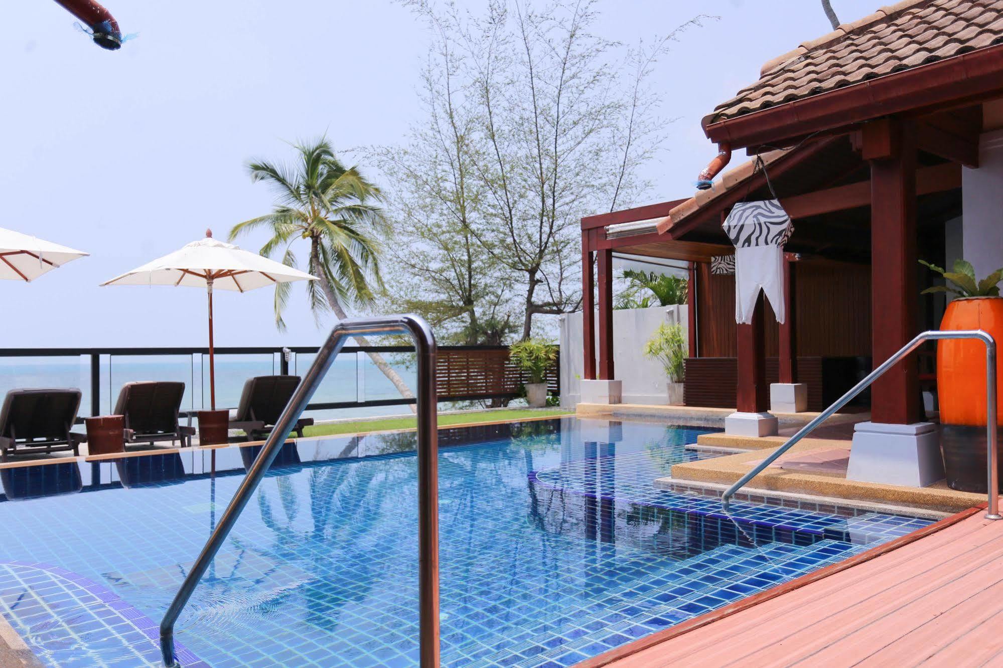 Pao Jin Poon Beach Front Villa Ko Samui Extérieur photo